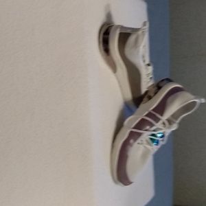 White gym shoes
